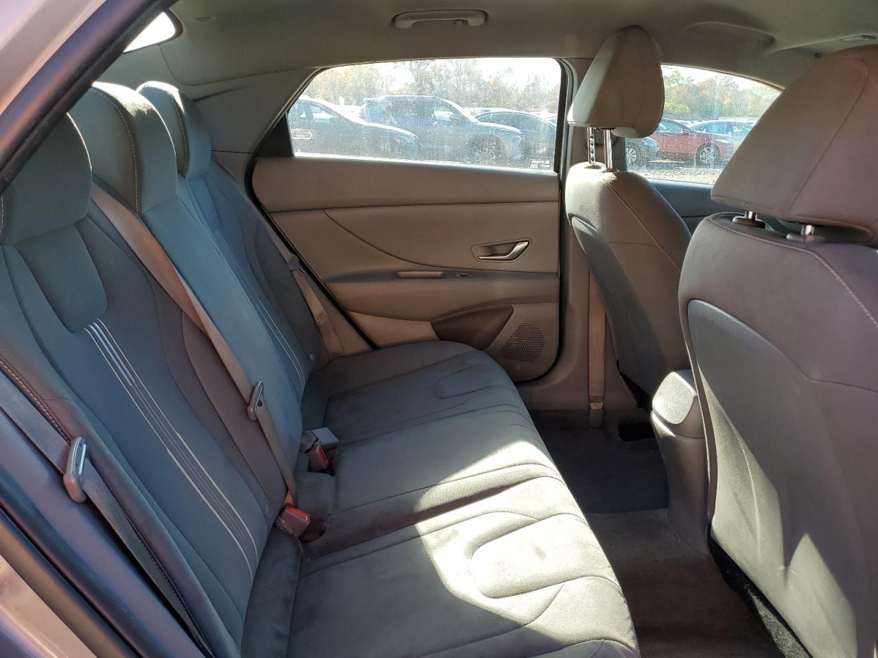 2022 Hyundai Elantra Sel VIN: KMHLM4AG2NU348737 Lot: 82593365