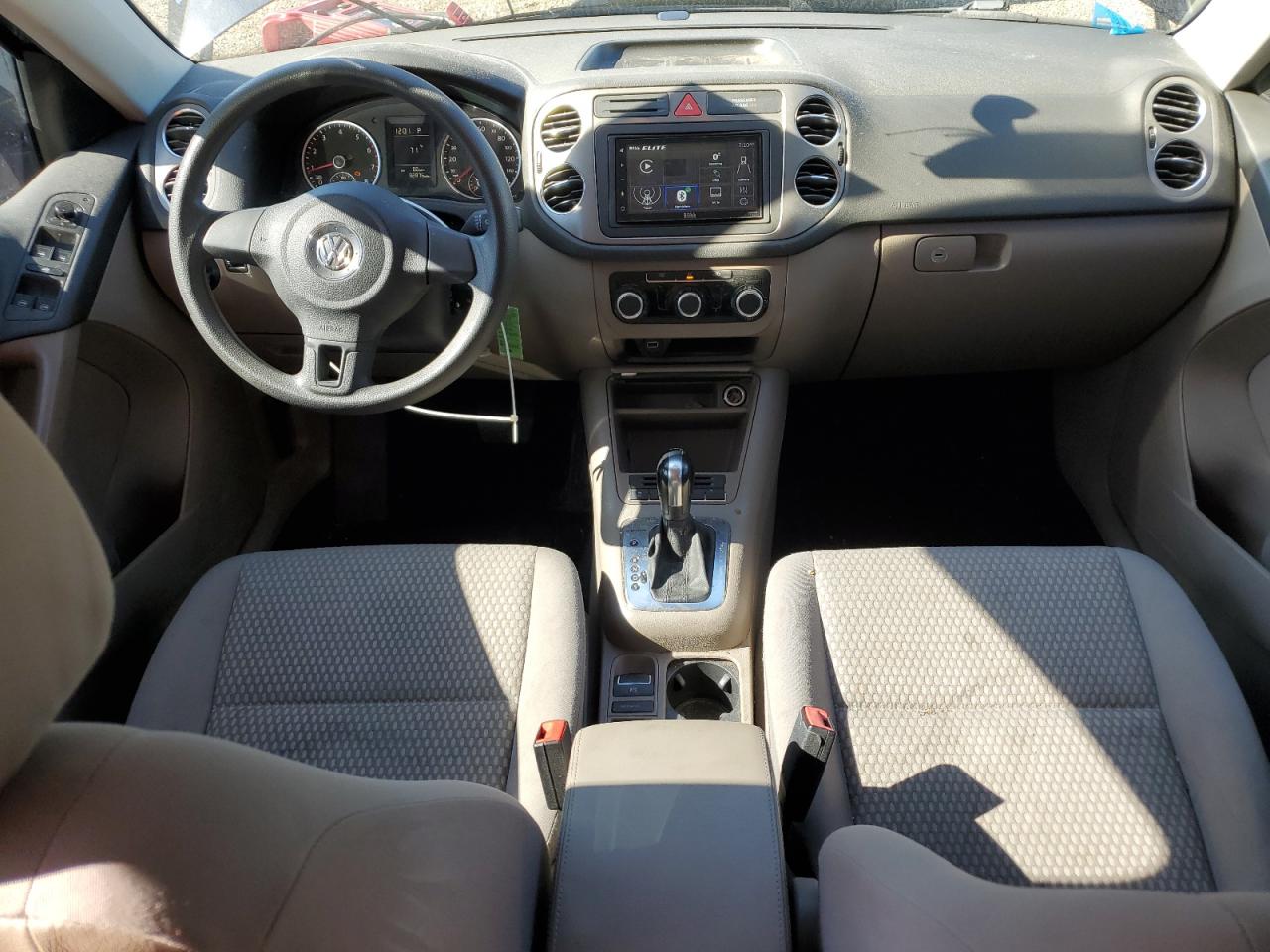 2011 Volkswagen Tiguan S VIN: WVGBV7AX0BW521925 Lot: 85304585