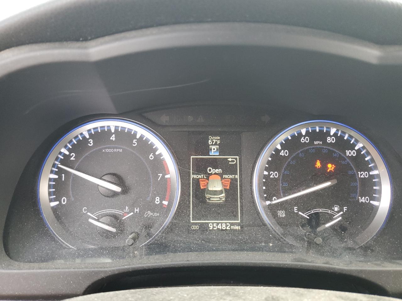 2016 Toyota Highlander Xle VIN: 5TDJKRFH4GS295840 Lot: 84817545