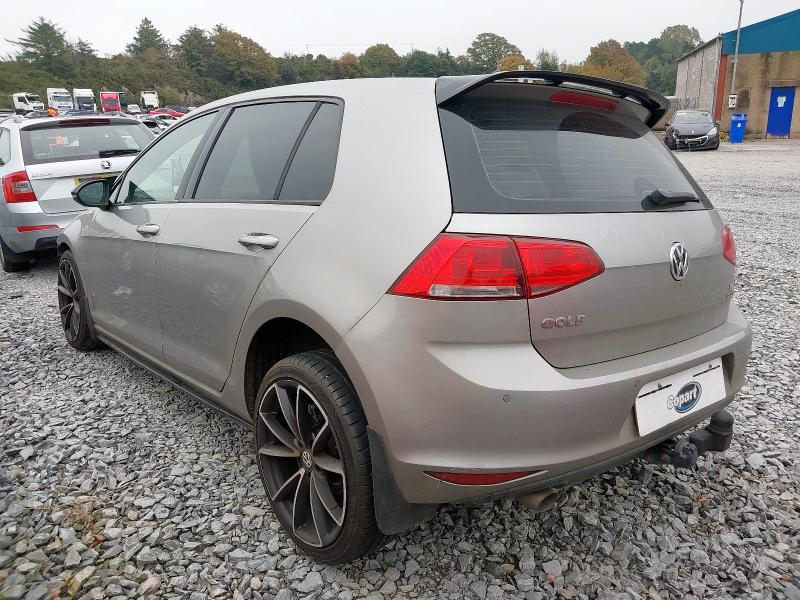 2013 VOLKSWAGEN GOLF SE BLUEMOTION TECH T 