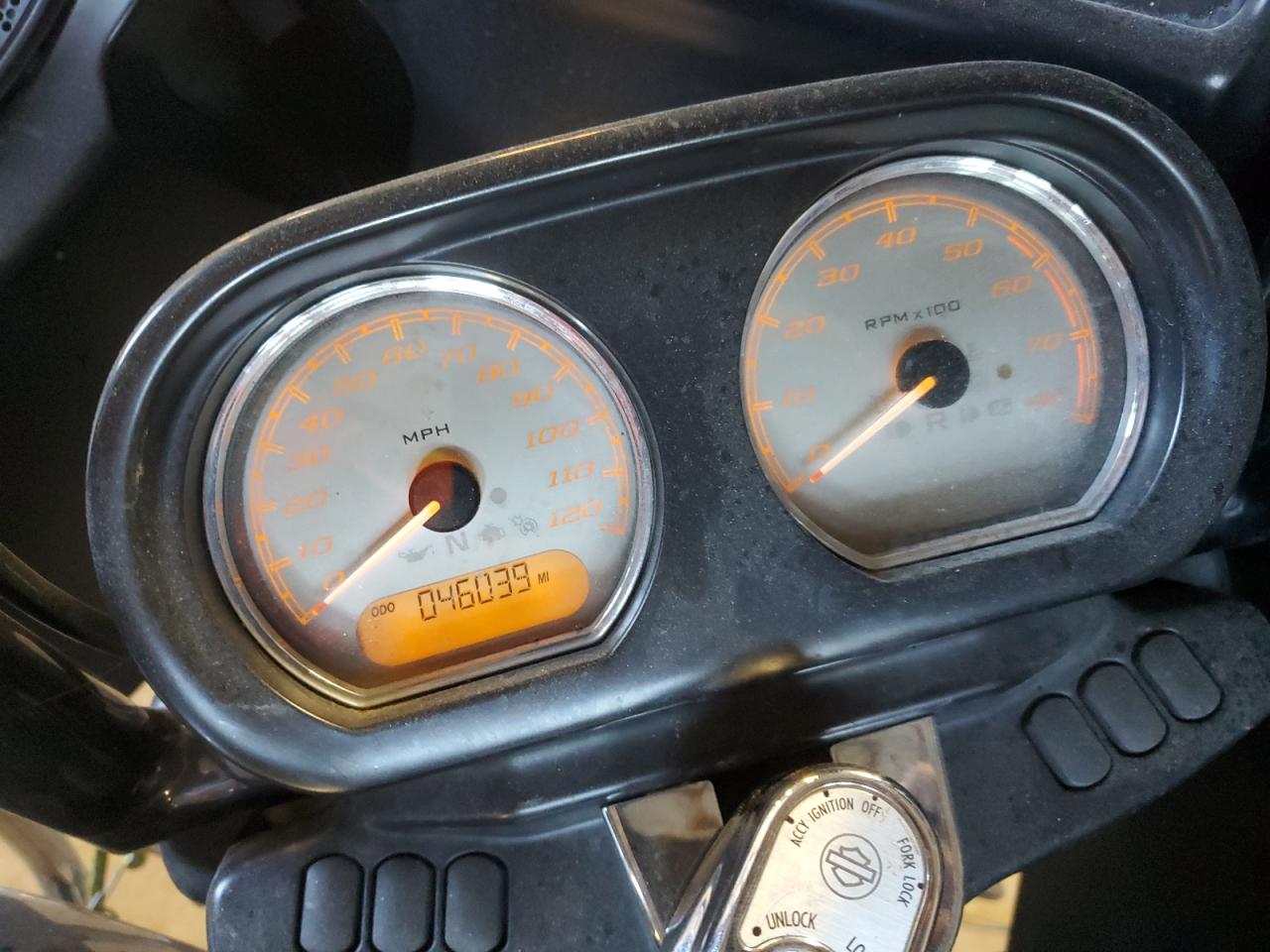 2016 Harley-Davidson Fltrx Road Glide VIN: 1HD1KHM12GB626372 Lot: 85540855