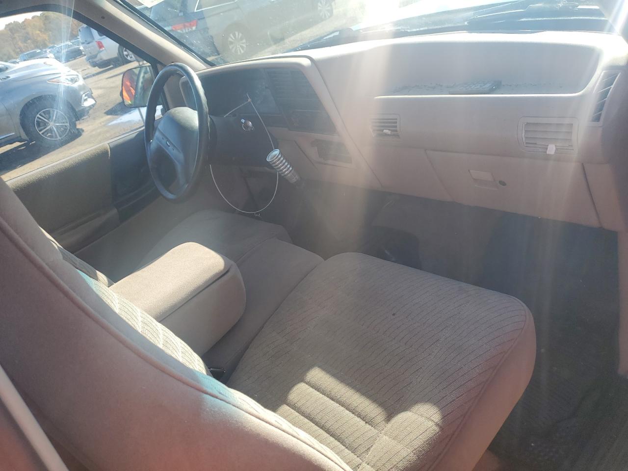 1993 Ford Ranger VIN: 1FTCR10A5PTA38043 Lot: 89707205