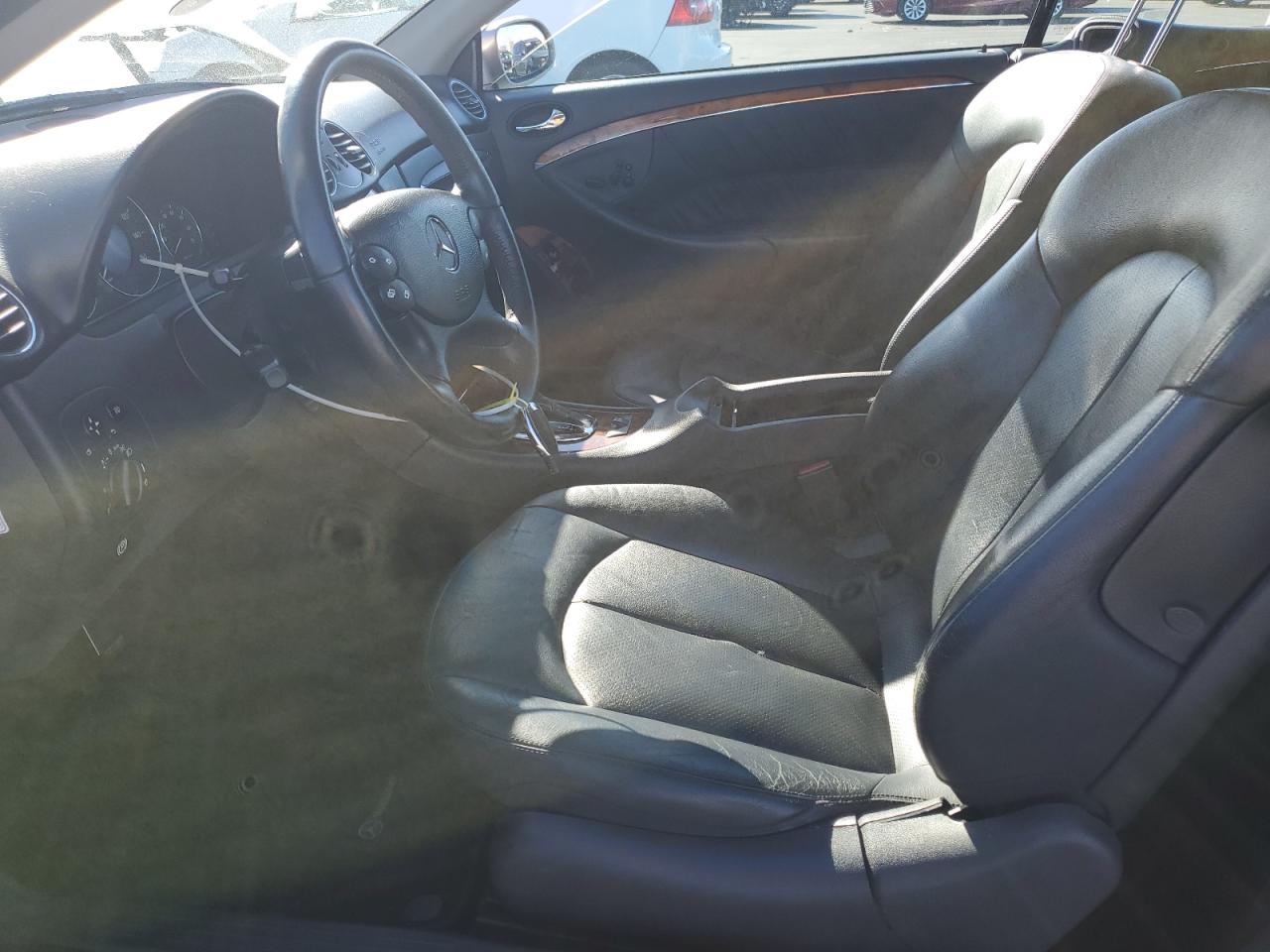 2005 Mercedes-Benz Clk 320 VIN: WDBTK65J95F142281 Lot: 87313435