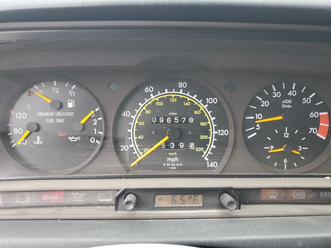 1992 Mercedes-Benz 190 E 2.3 VIN: WDBDA28D5NF977395 Lot: 85899475