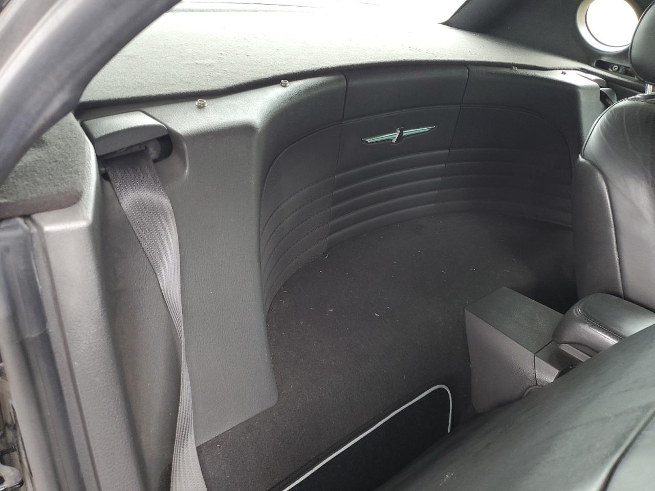 2002 Ford Thunderbird VIN: 1FAHP60A22Y102212 Lot: 85665255