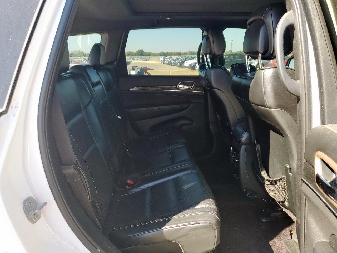 2017 Jeep Grand Cherokee Overland VIN: 1C4RJECG2HC773508 Lot: 82380205