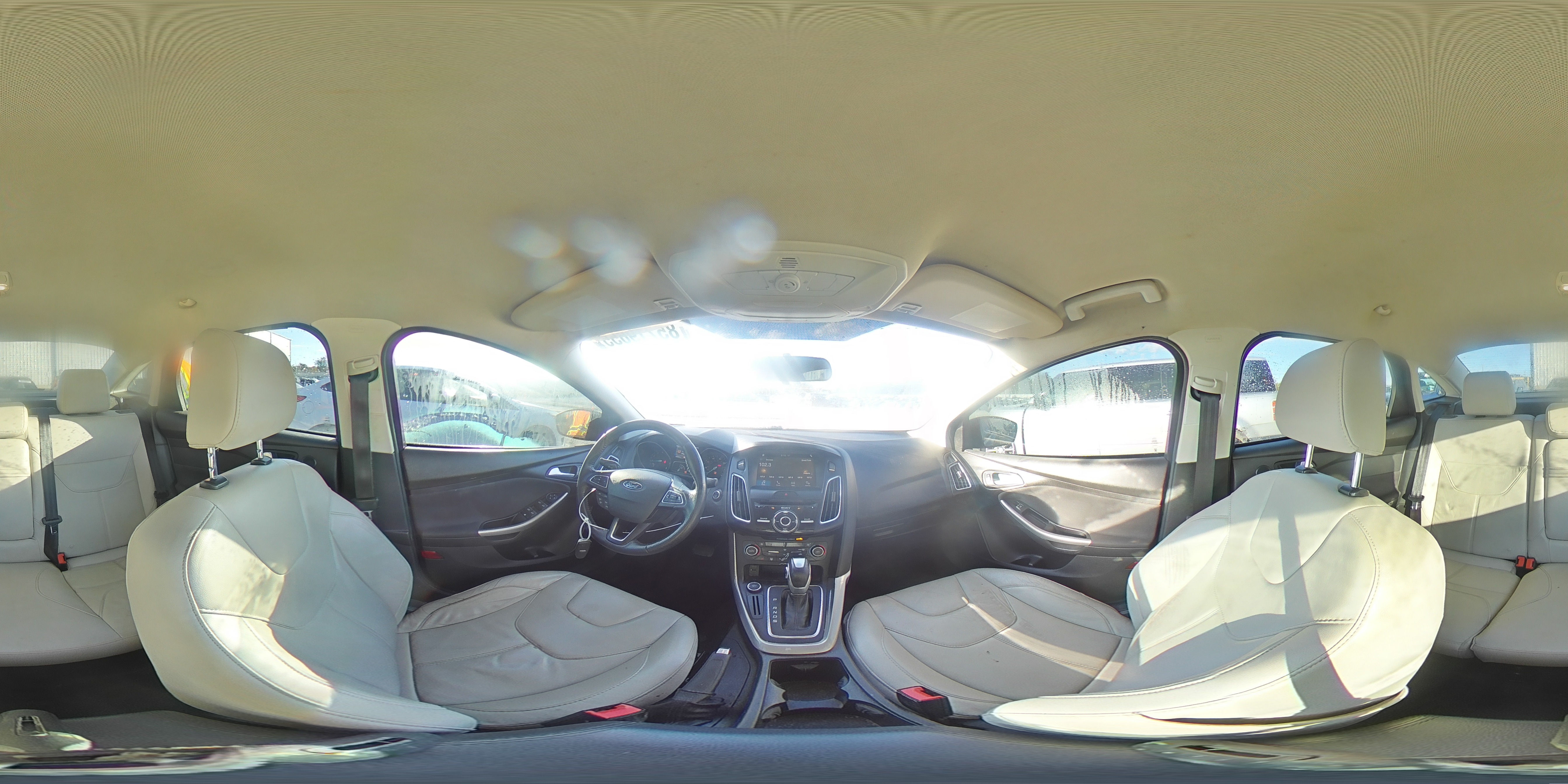 2016 Ford Focus Titanium VIN: 1FADP3J21GL245807 Lot: 85719655