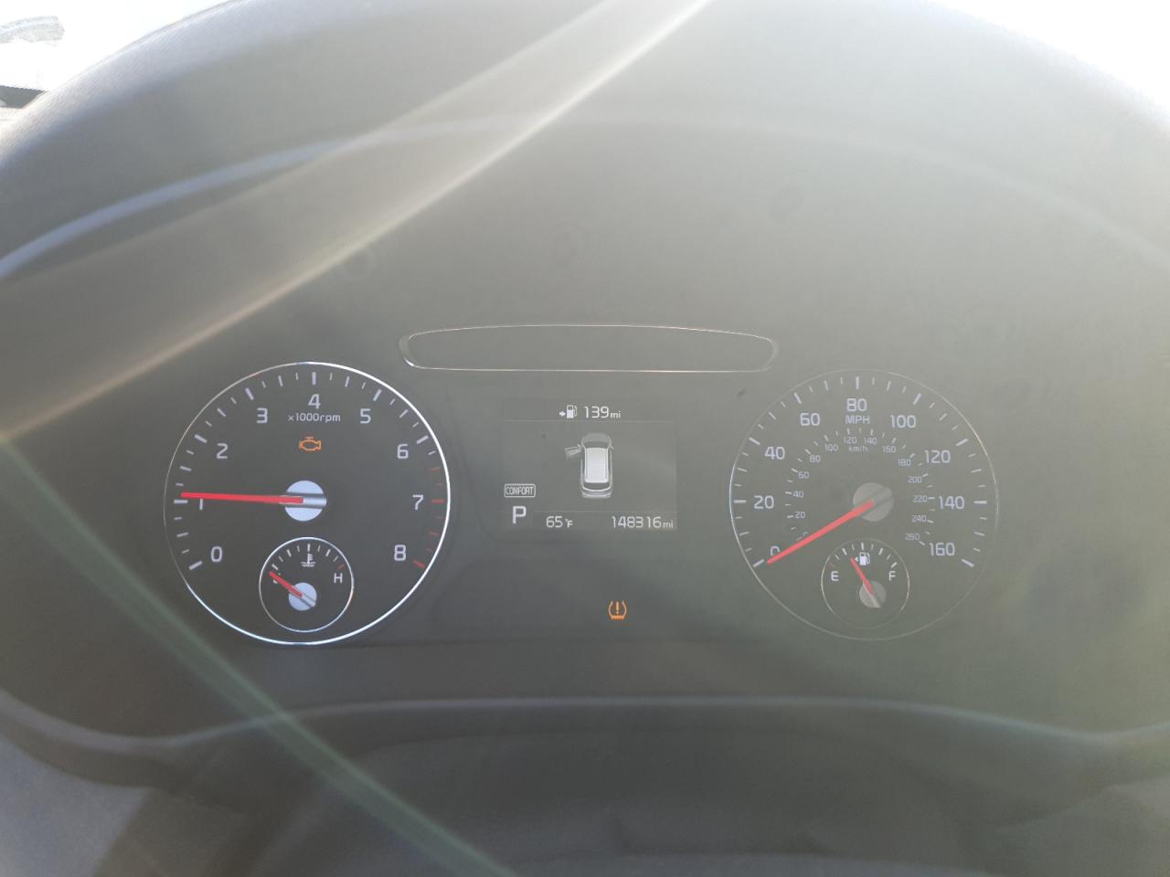 2019 Kia Sorento L VIN: 5XYPGDA34KG465758 Lot: 85674145