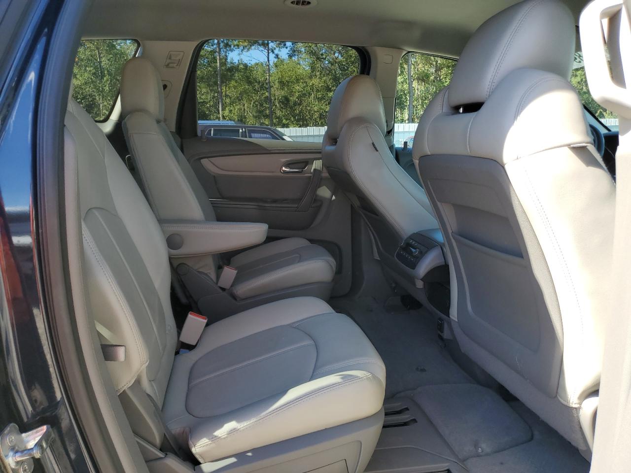 2015 Chevrolet Traverse Lt VIN: 1GNKRHKD4FJ350450 Lot: 86589455