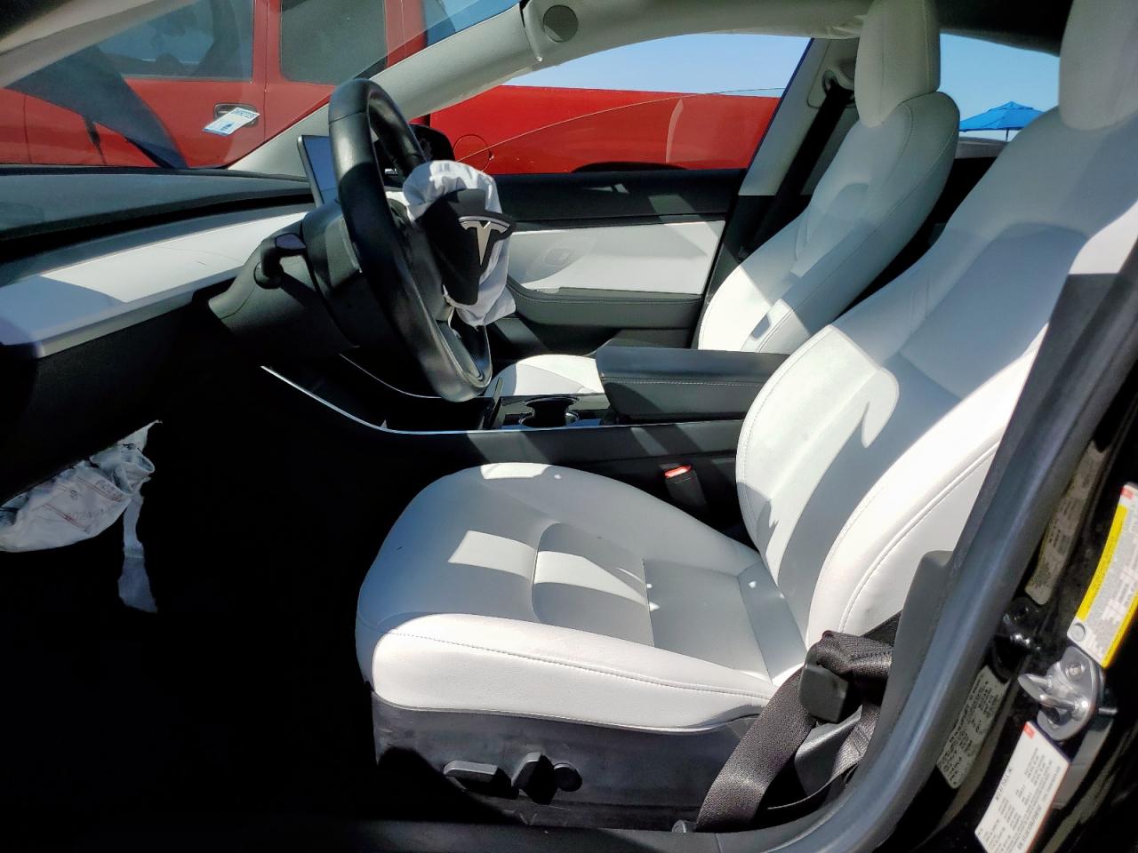 2018 Tesla Model 3 VIN: 5YJ3E1EB8JF099152 Lot: 82232185