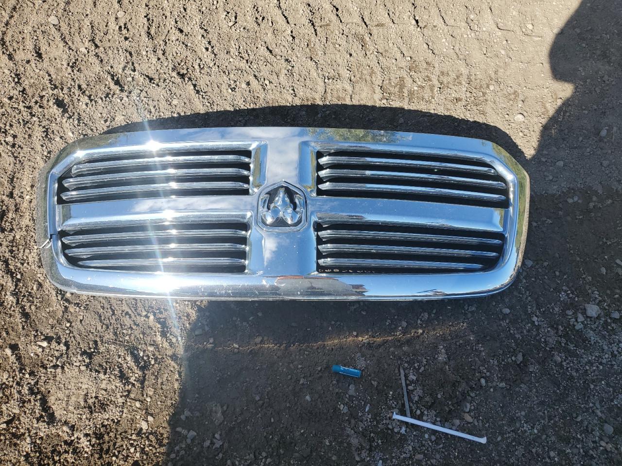 2017 Ram 1500 Slt VIN: 3C6RR7LT9HG688087 Lot: 85373835