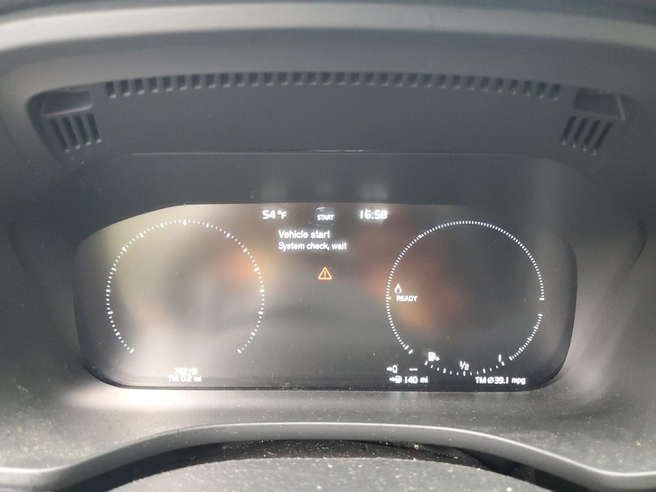 2021 Volvo Xc60 T8 Recharge Inscription Express VIN: YV4BR0DK9M1685641 Lot: 84269215