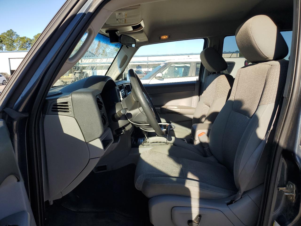 2007 Jeep Commander VIN: 1J8HH48K47C547766 Lot: 90495655