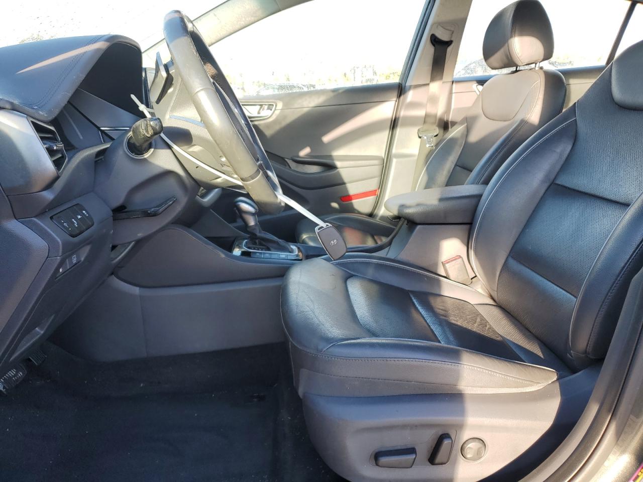 2022 Hyundai Ioniq Limited VIN: KMHC05LC0NU266436 Lot: 90589565