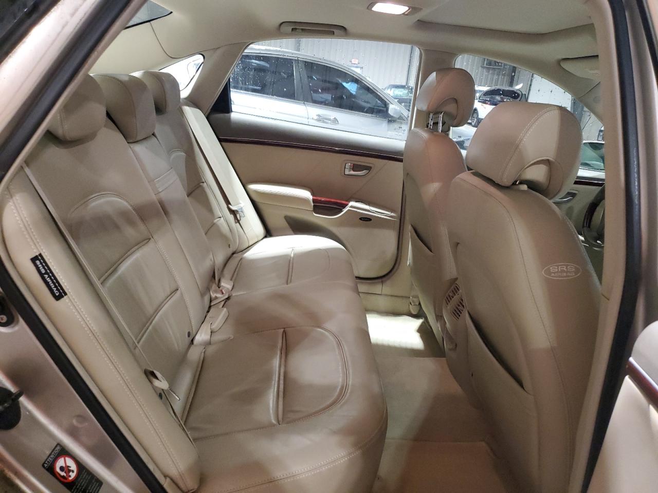 2007 Hyundai Azera Se VIN: KMHFC46F27A210698 Lot: 85492525