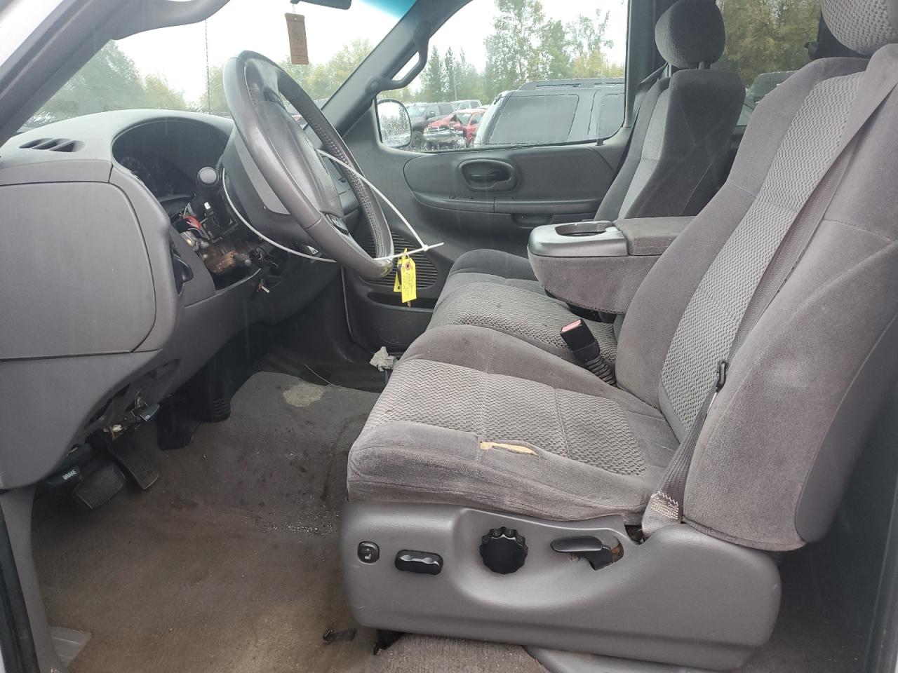 2002 Ford F150 VIN: 1FTRX18L12NA58230 Lot: 82699215