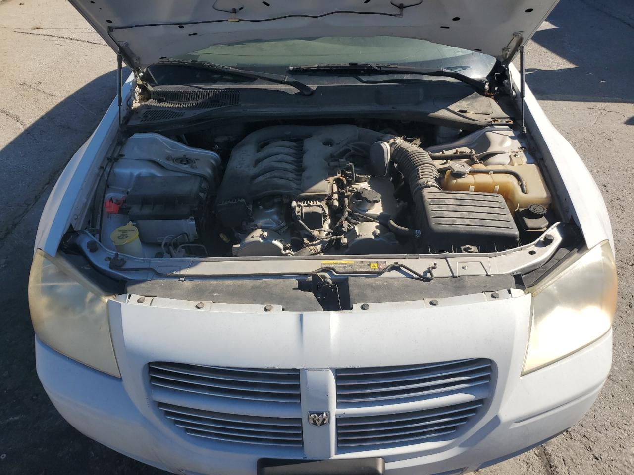 2006 Dodge Magnum Sxt VIN: 2D4FV47VX6H402961 Lot: 87429055