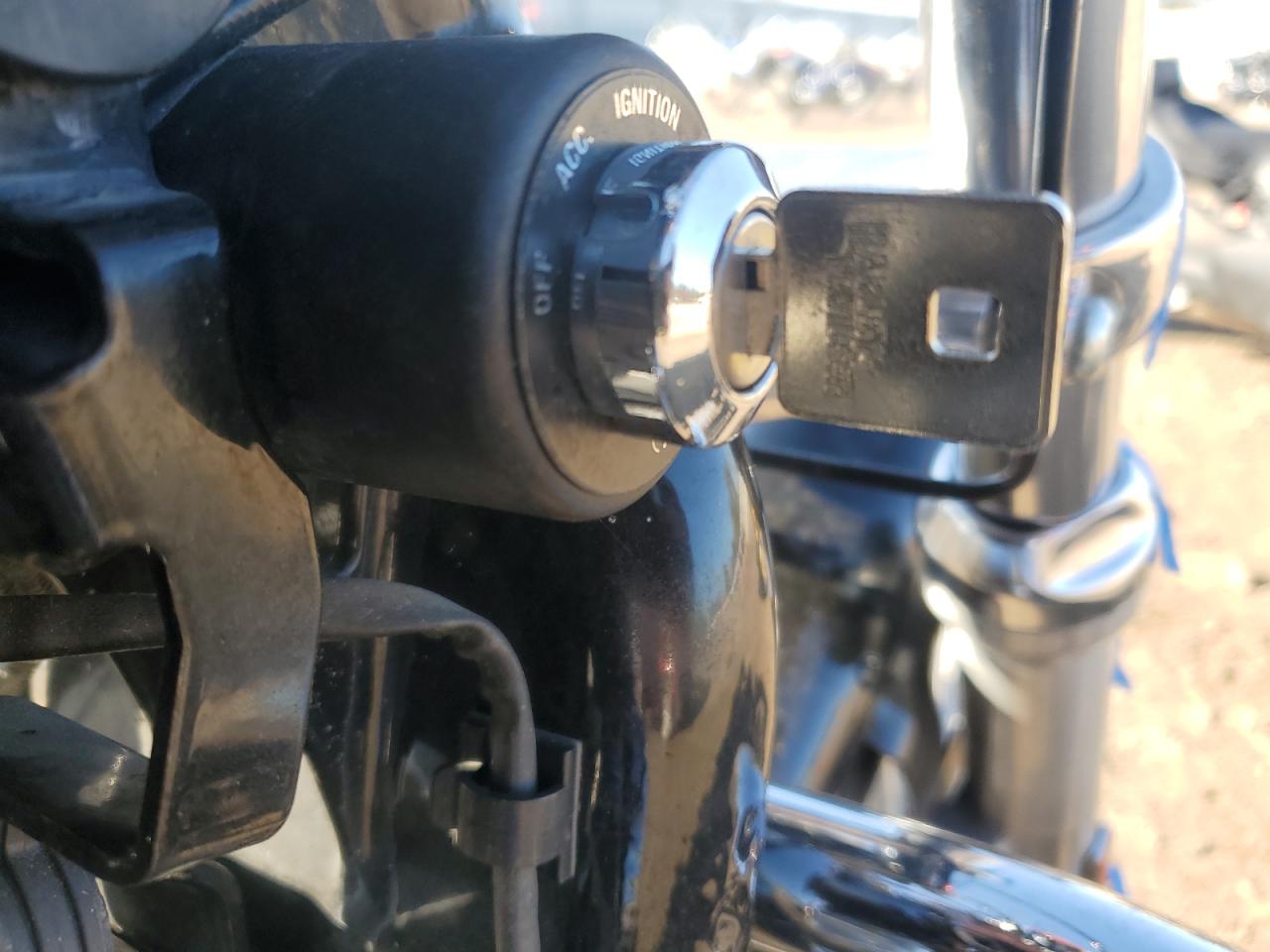 2007 Harley-Davidson Xl883 L VIN: 1HD4CR2187K400551 Lot: 90936275