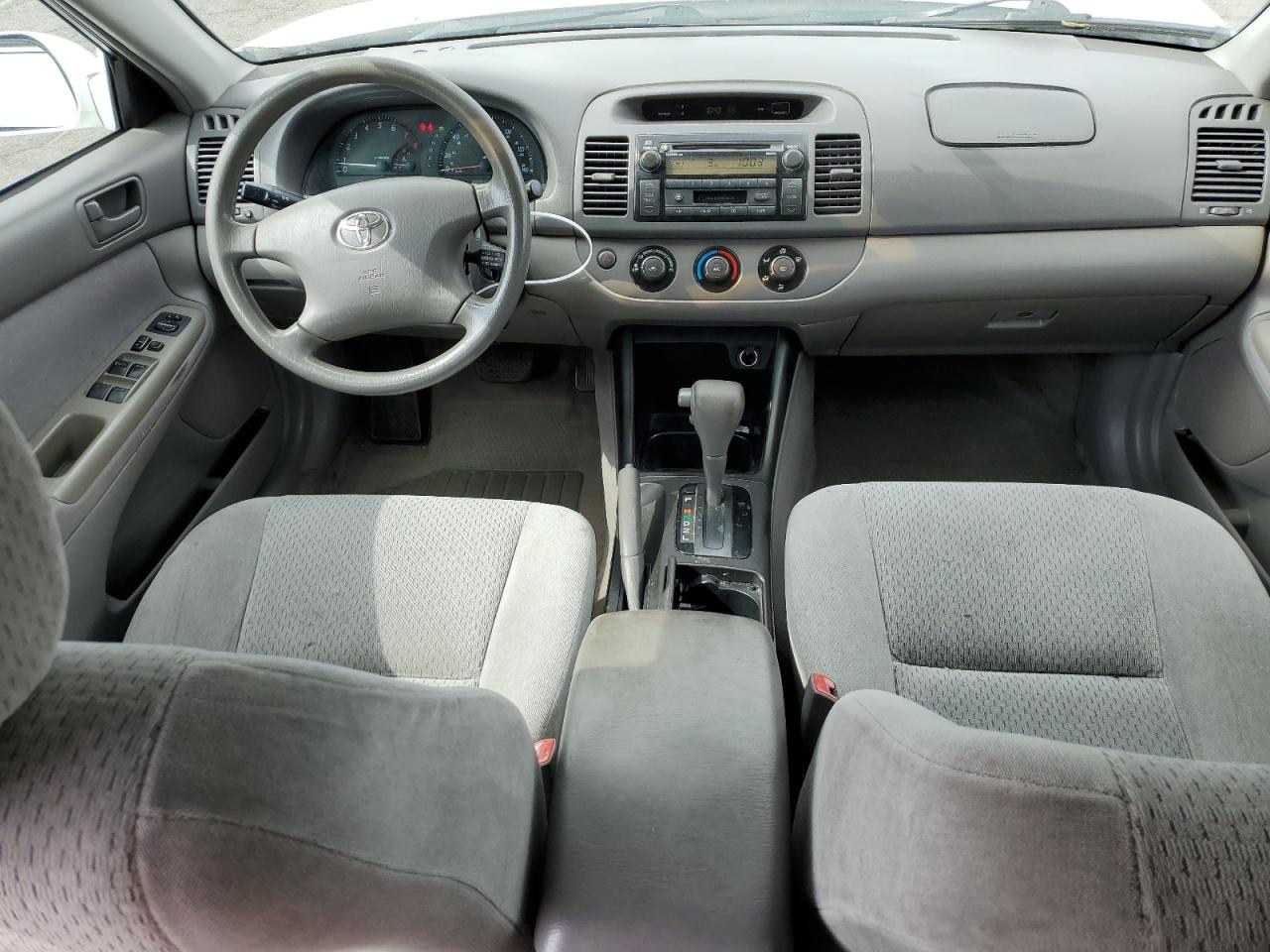 2004 Toyota Camry Le VIN: 4T1BE32K84U365711 Lot: 86502345