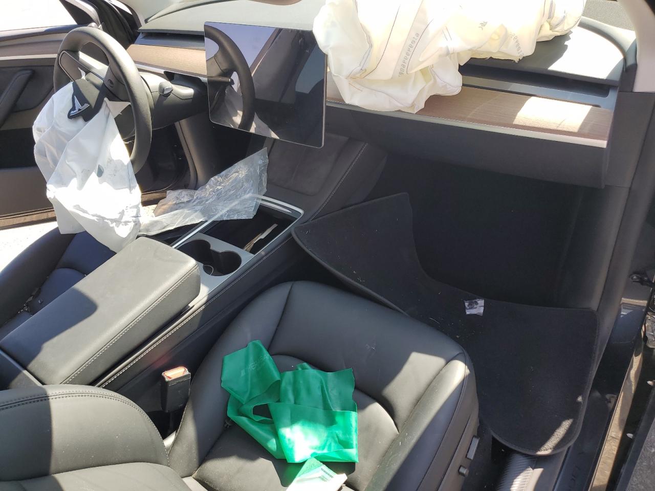 2025 Tesla Model Y VIN: 7SAYGDED2SF218708 Lot: 89476395