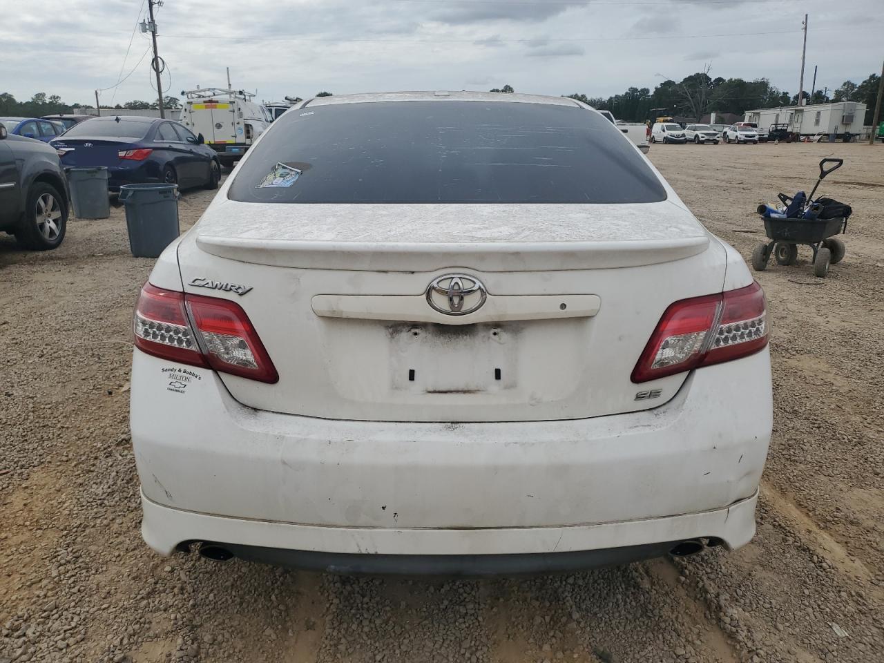 2011 Toyota Camry Base VIN: 4T1BF3EK2BU752664 Lot: 84816885