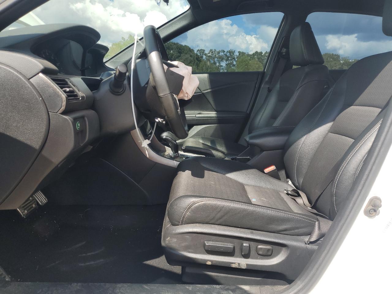 2017 Honda Accord Sport VIN: 1HGCR2F53HA194306 Lot: 81880795