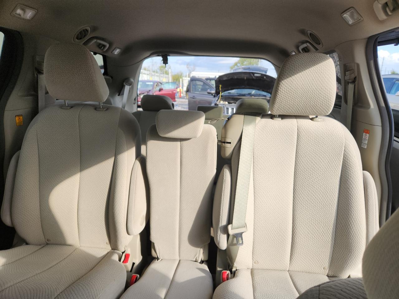 2013 Toyota Sienna Le VIN: 5TDKK3DC1DS285870 Lot: 85521145