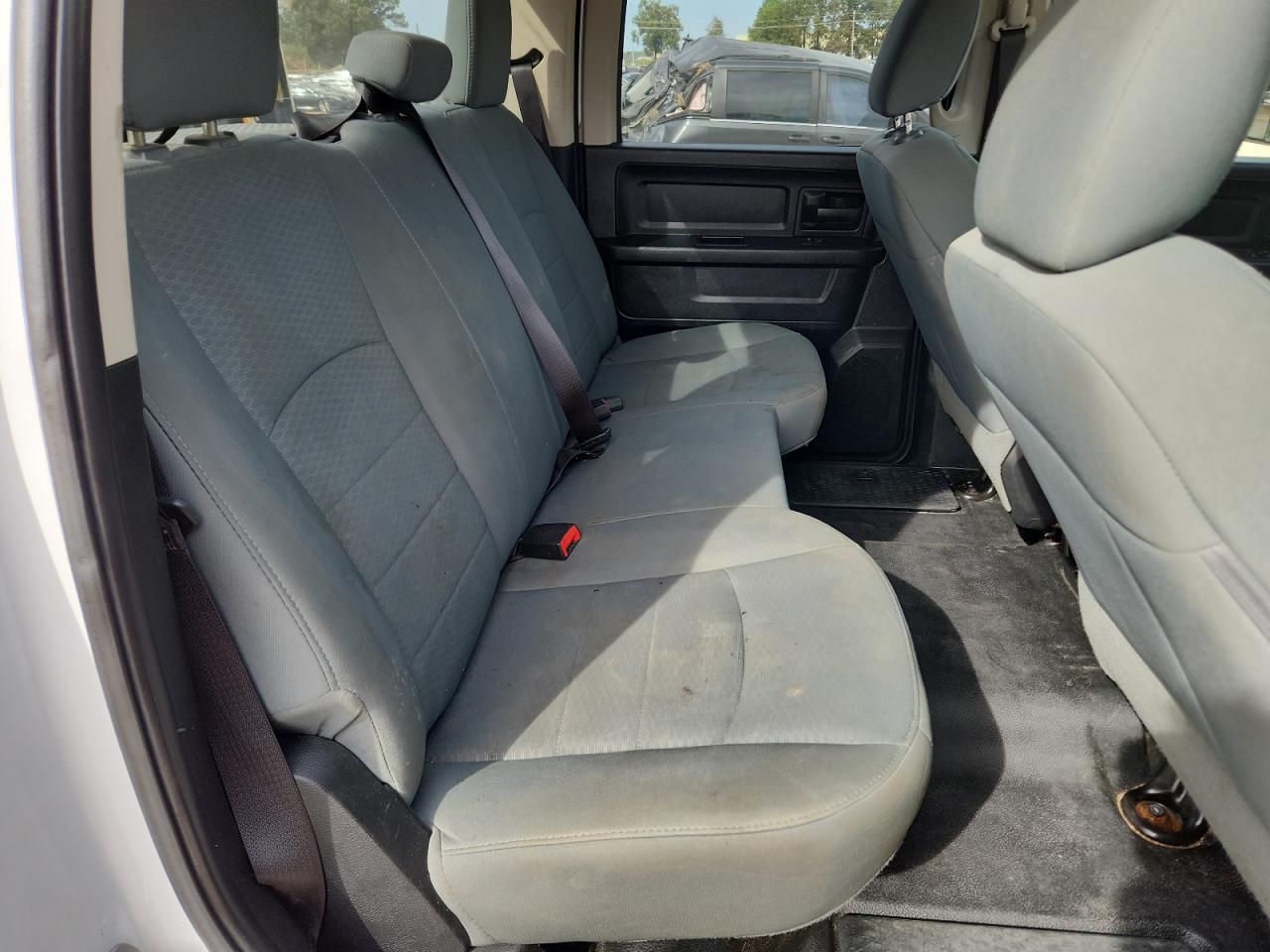 2018 Ram 1500 St VIN: 1C6RR7ST3JS129652 Lot: 89915185