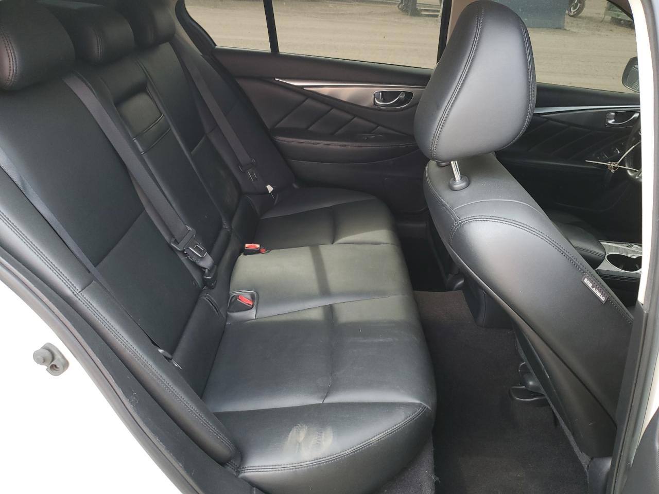 2017 Infiniti Q50 Premium VIN: JN1EV7AR8HM838555 Lot: 82443005