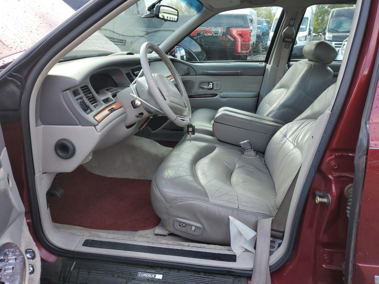 1996 Lincoln Town Car Signature VIN: 1LNLM82W0TY694305 Lot: 90059545