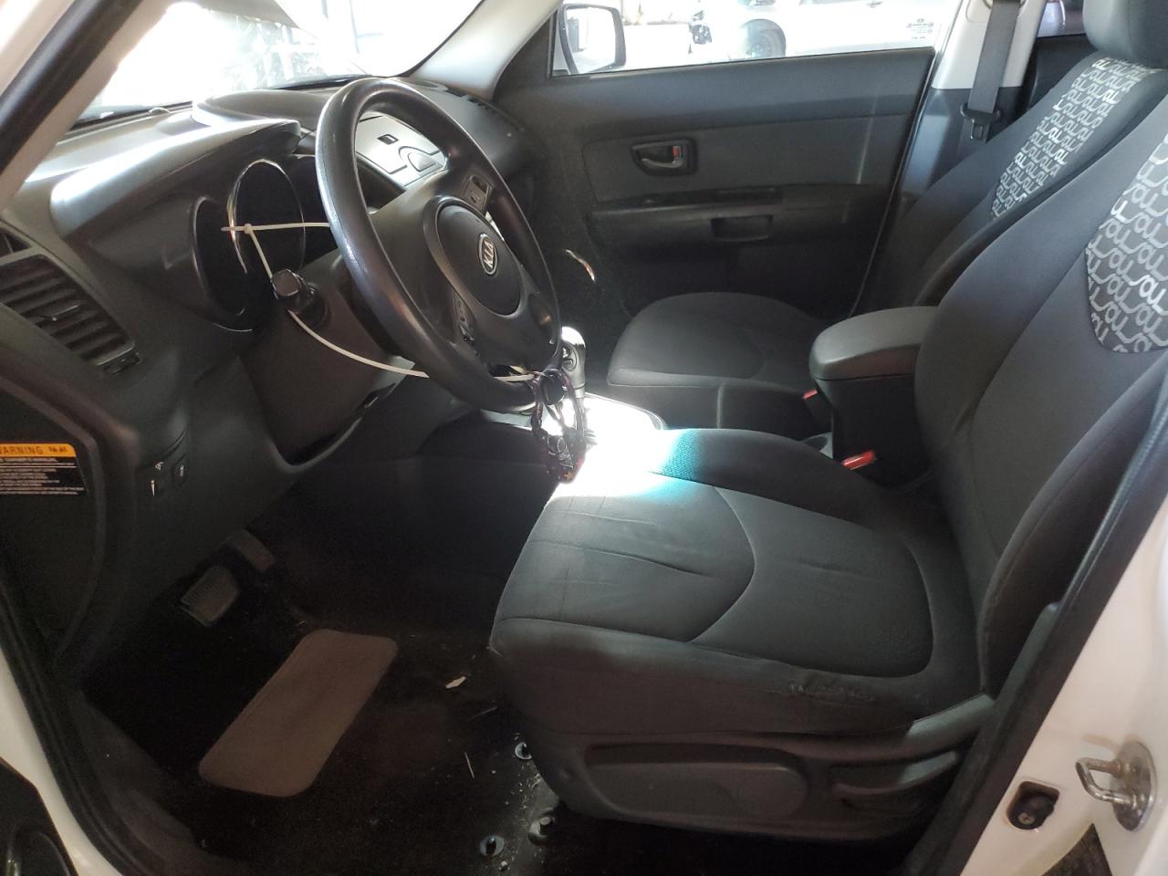 2010 Kia Soul + VIN: KNDJT2A24A7703102 Lot: 85170875