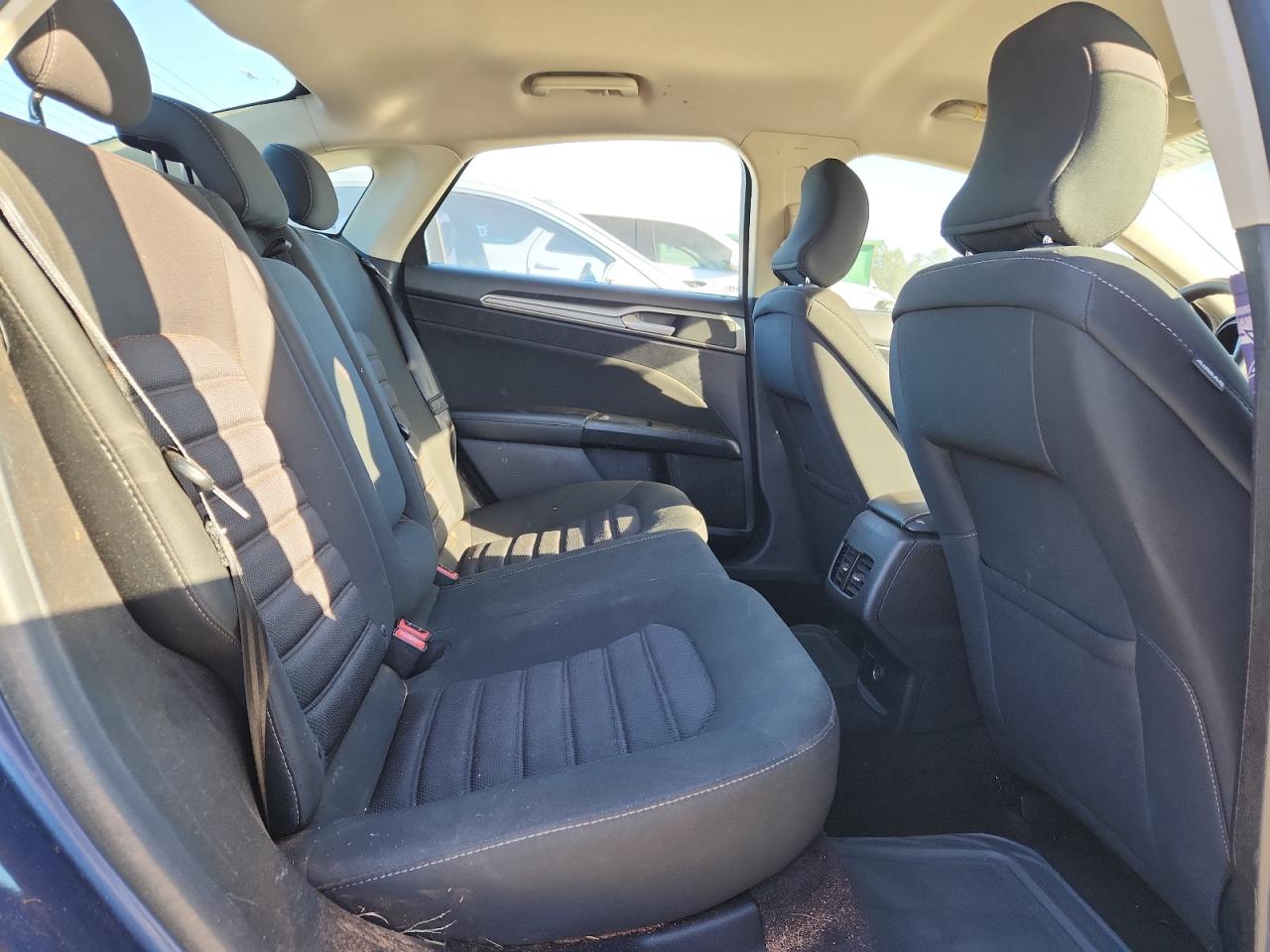 2018 Ford Fusion Se VIN: 3FA6P0HD9JR264337 Lot: 89902175