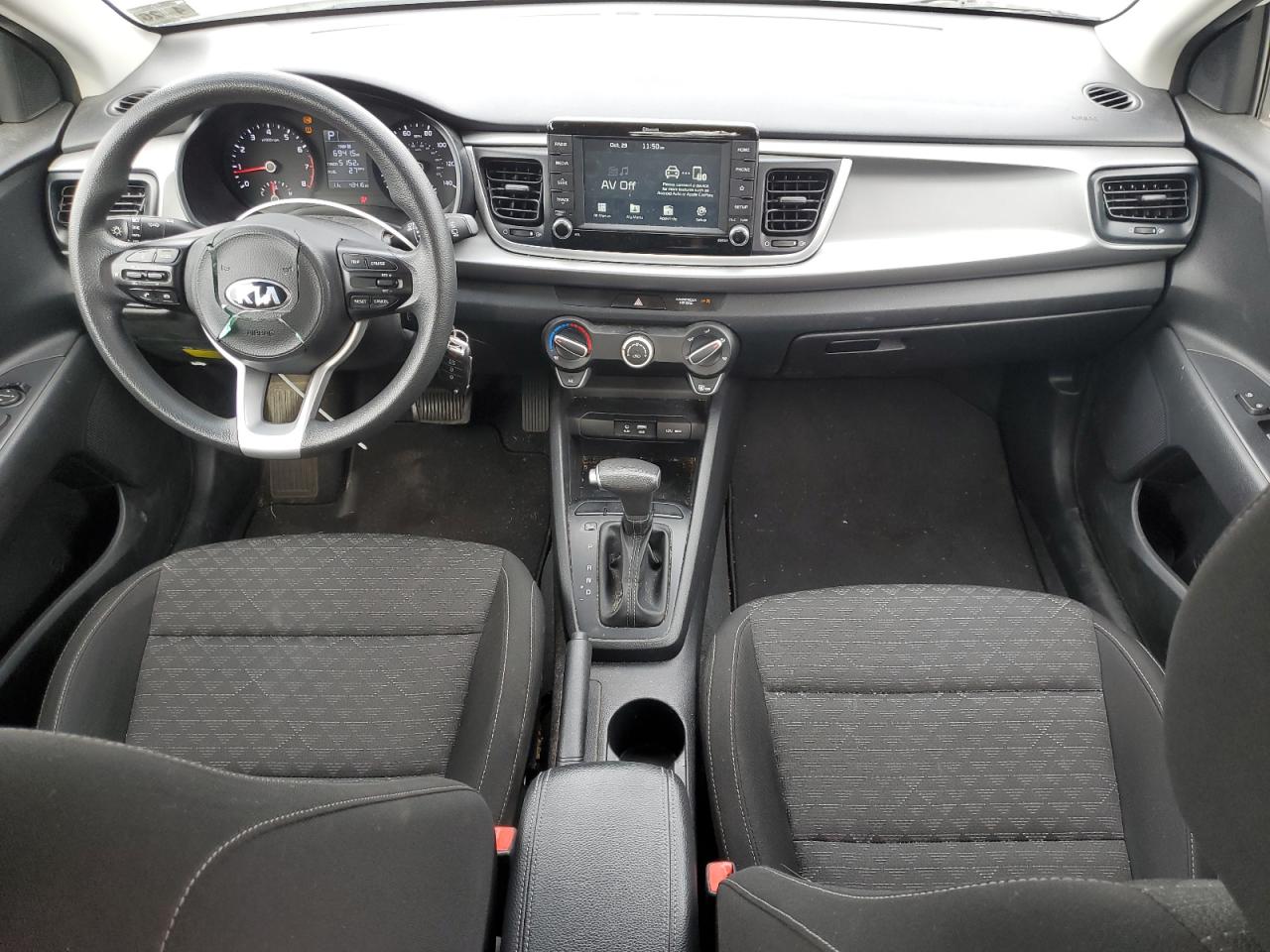2020 Kia Rio Lx VIN: 3KPA25AD8LE338240 Lot: 90697205