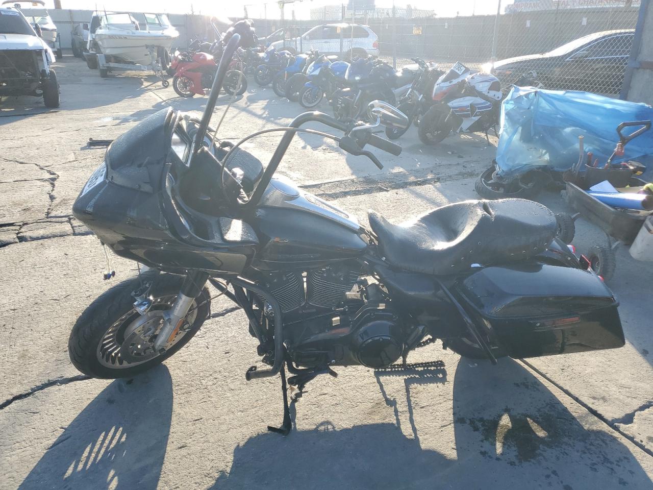 2011 Harley-Davidson Flhtc black null gas 1HD1FF419BB655868 photo #4