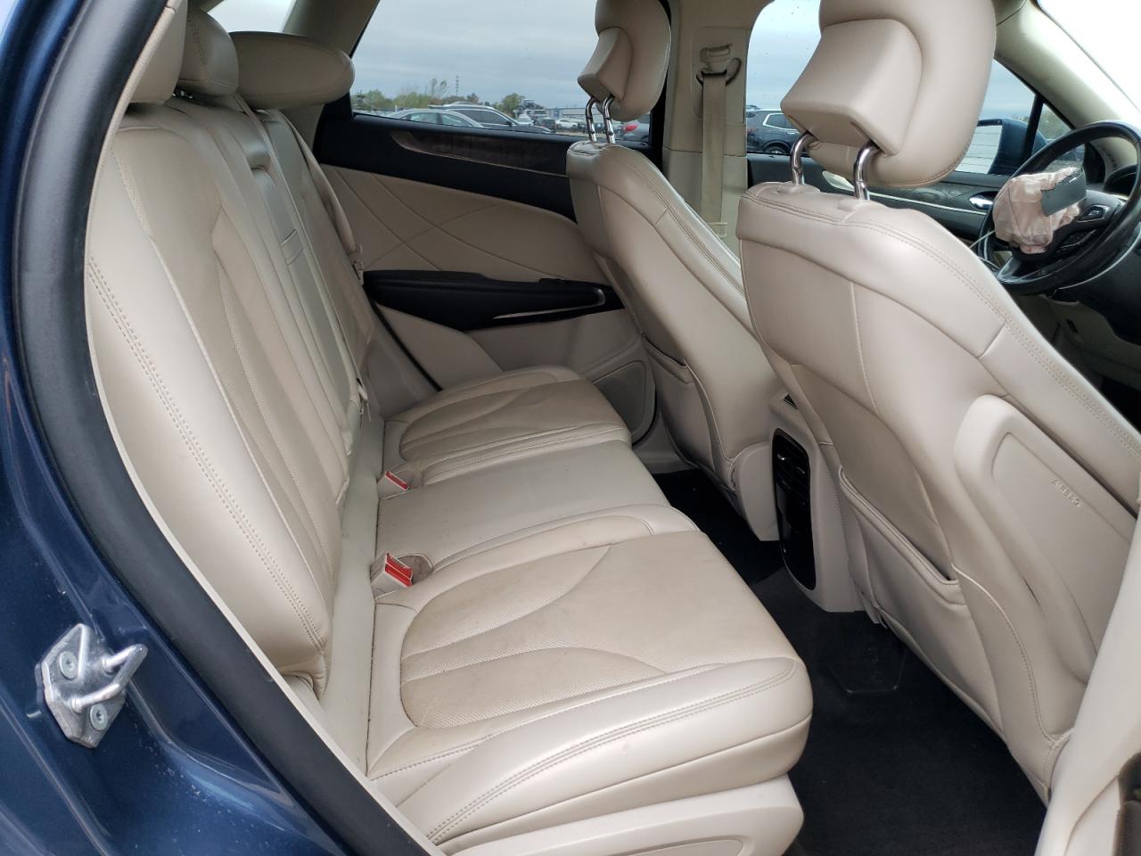 2018 Lincoln Mkc Reserve VIN: 5LMCJ3D9XJUL31899 Lot: 82585995