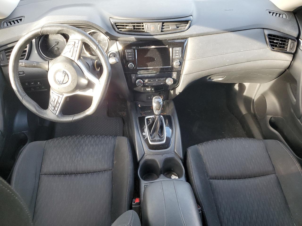 2019 Nissan Rogue S VIN: KNMAT2MV4KP558117 Lot: 85295495