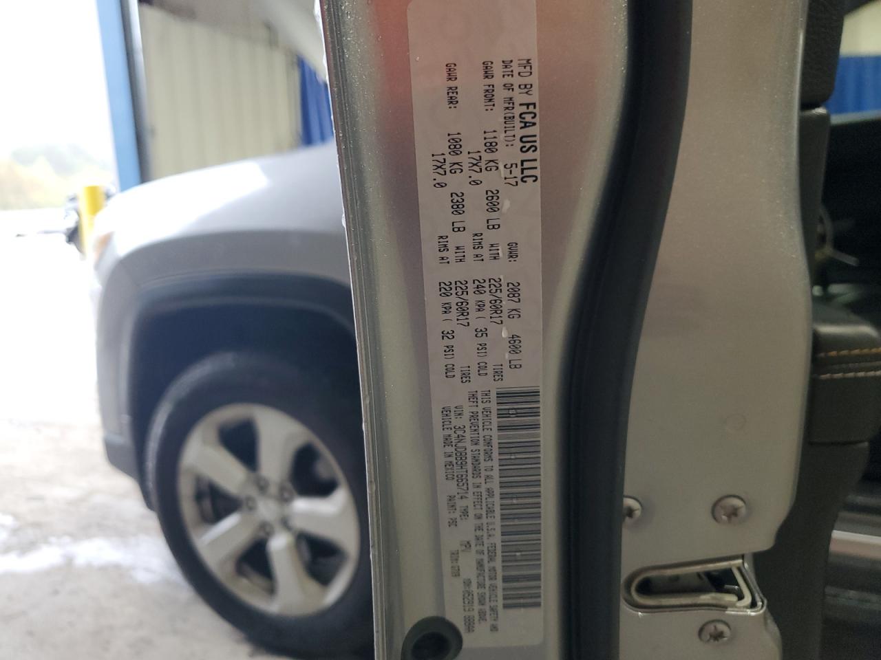 2017 Jeep Compass Latitude VIN: 3C4NJDBB9HT665714 Lot: 82261255