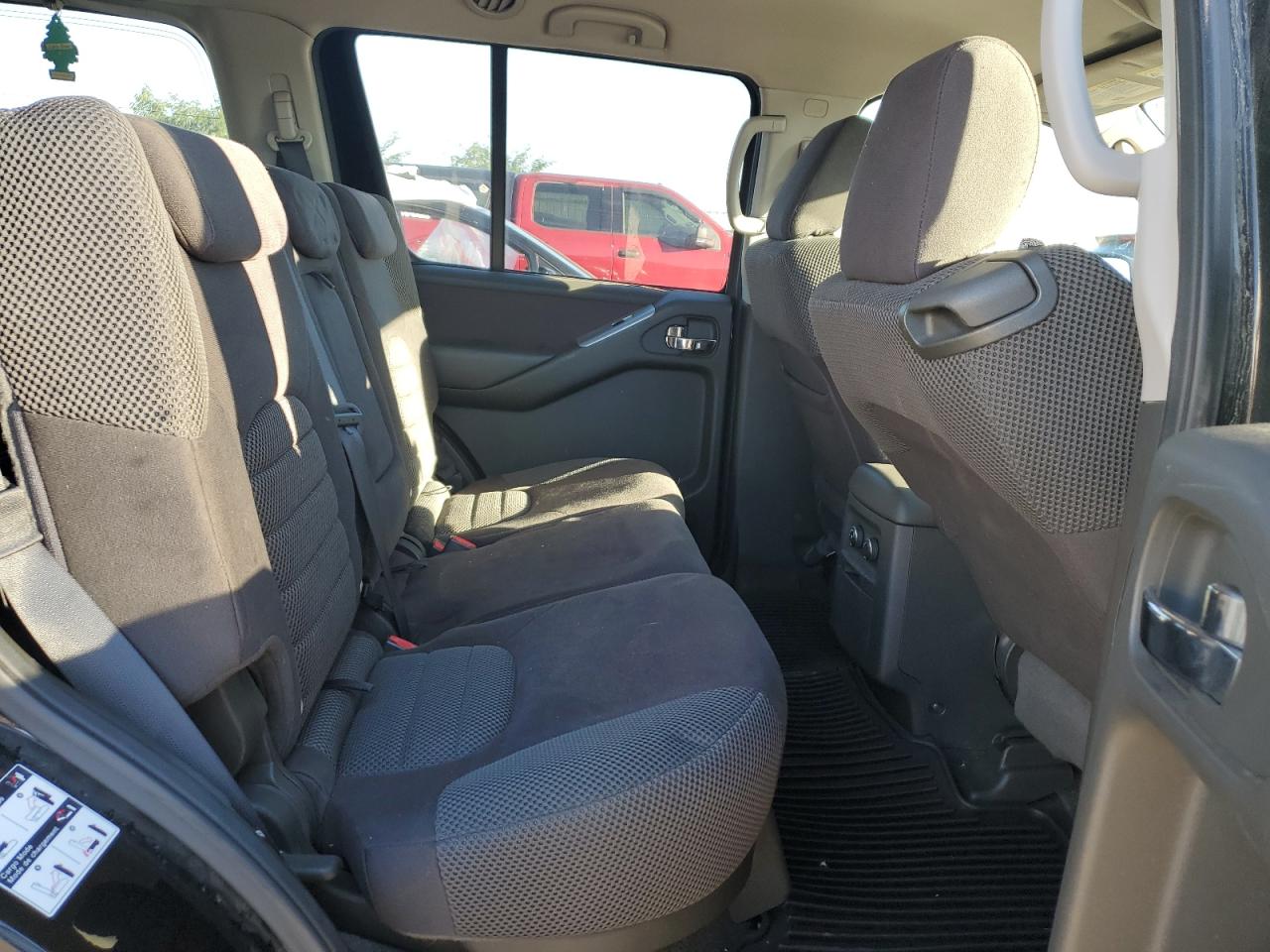 2011 Nissan Pathfinder S VIN: 5N1AR1NB5BC634508 Lot: 82370015