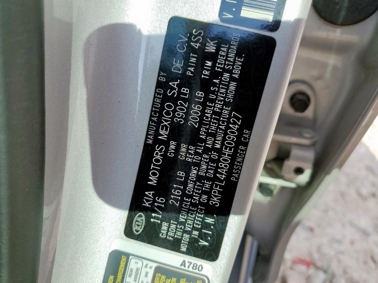 2017 Kia Forte Ex VIN: 3KPFL4A80HE090427 Lot: 90307545