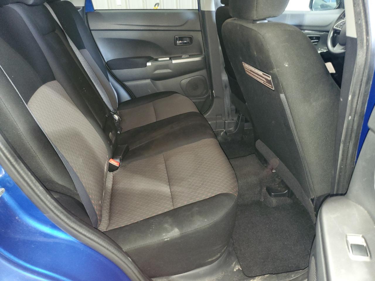 2018 Mitsubishi Outlander Sport Es VIN: JA4AR3AU9JZ010711 Lot: 86656075