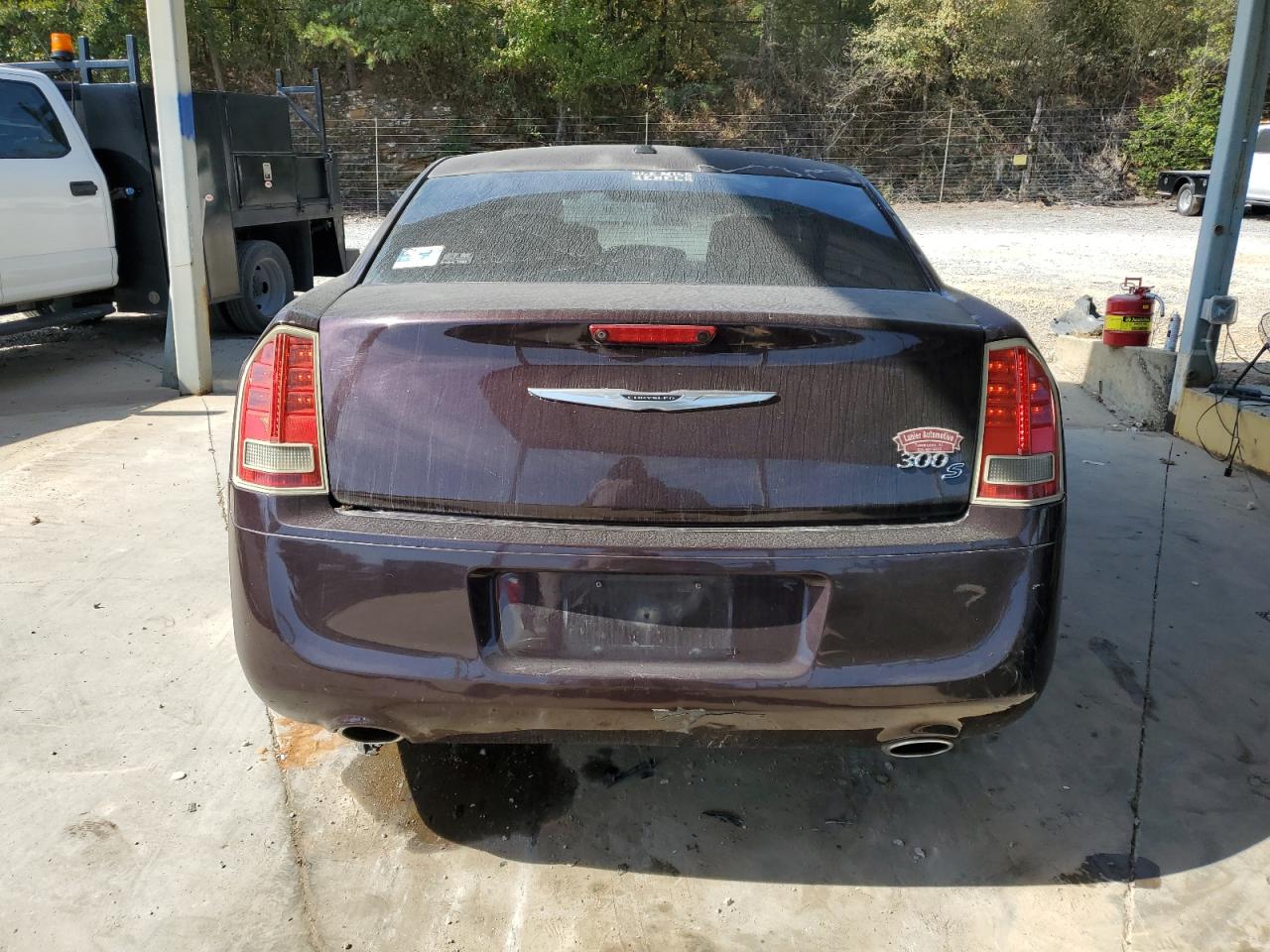 2014 Chrysler 300 S VIN: 2C3CCABG0EH124281 Lot: 87055755