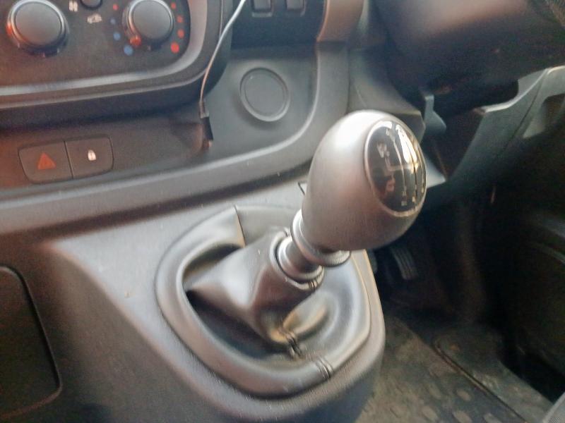 2015 RENAULT TRAFIC SL27DCI 115 BUSINESS+ VAN