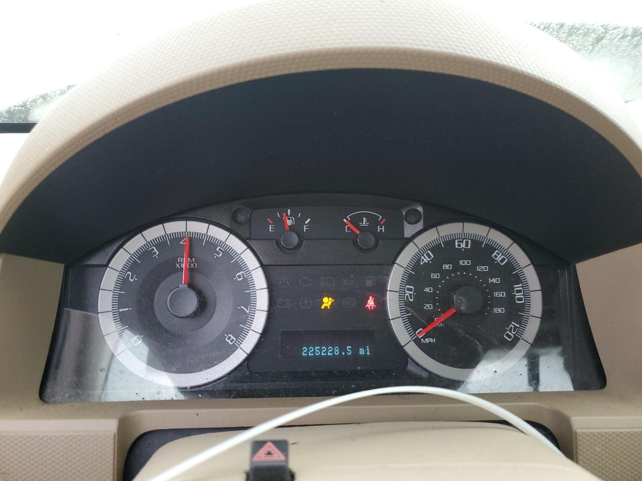 2009 Ford Escape Xlt VIN: 1FMCU03729KB53468 Lot: 82255395