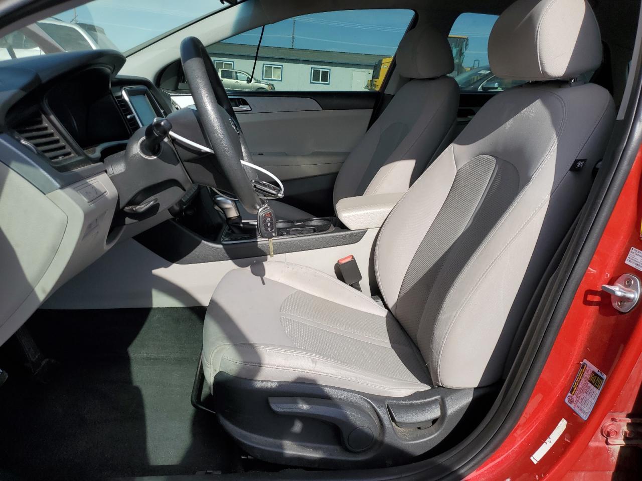 2019 Hyundai Sonata Se VIN: 5NPE24AF0KH821406 Lot: 82406435