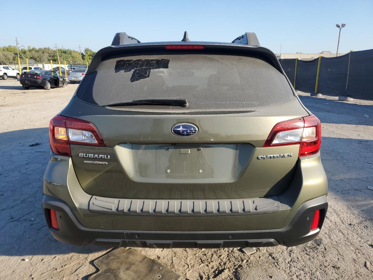 2018 Subaru Outback 2.5I Limited VIN: 4S4BSANC3J3359138 Lot: 82005845