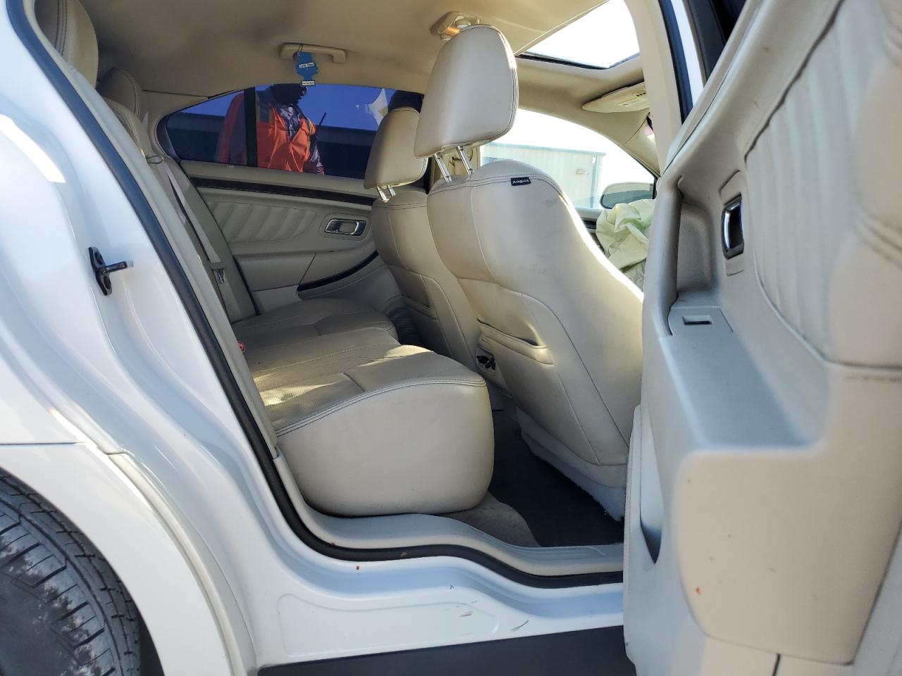 2011 Ford Taurus Limited VIN: 1FAHP2FW7BG172659 Lot: 89706985