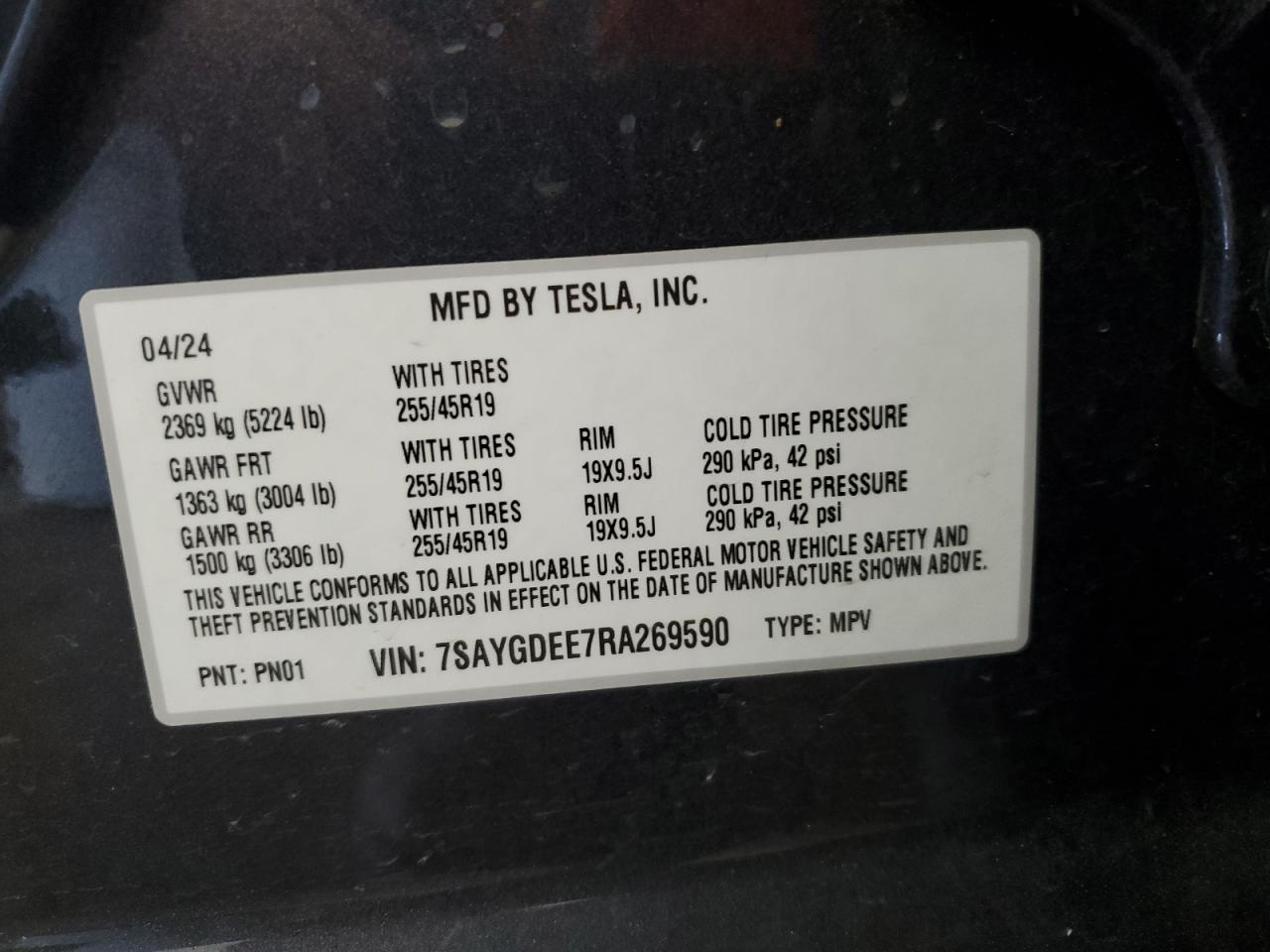 2024 Tesla Model Y VIN: 7SAYGDEE7RA269590 Lot: 84895775