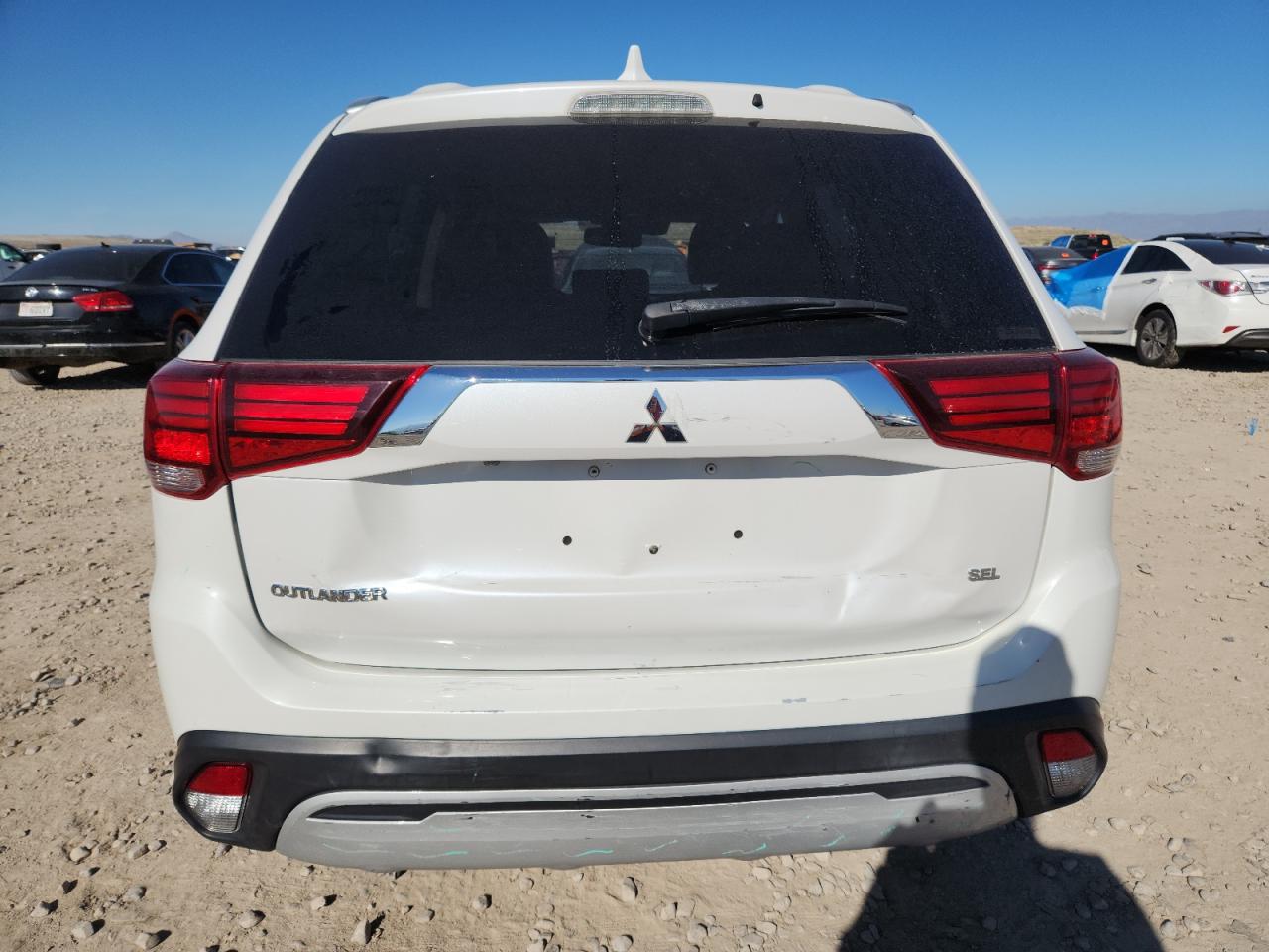 2020 Mitsubishi Outlander Se VIN: JA4AZ3A38LZ043015 Lot: 89694575