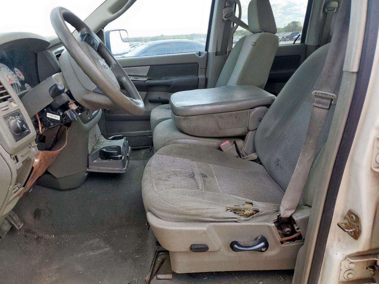 2007 Dodge Ram 1500 St VIN: 1D7HA18257J613060 Lot: 72082495