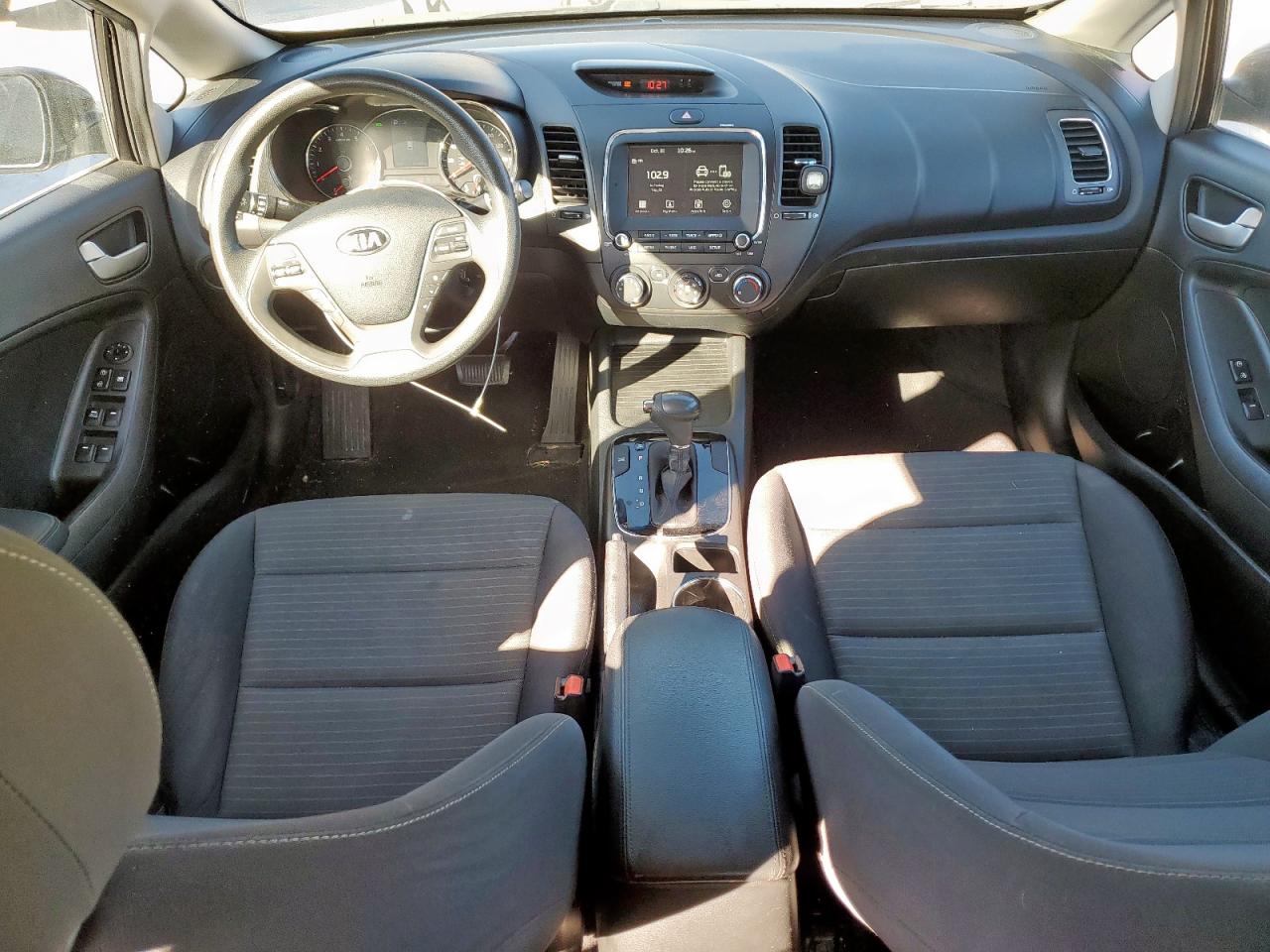 2018 Kia Forte Lx VIN: 3KPFL4A71JE242728 Lot: 82745045